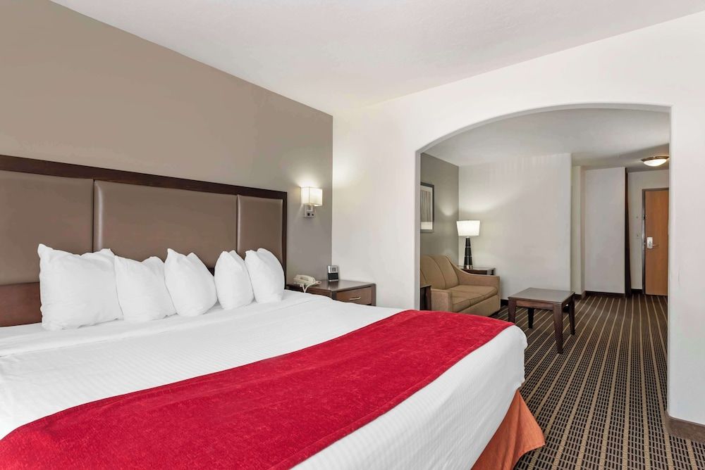 Best Western Plus Eagleridge Inn & Suites 3 estrellas en Pueblo