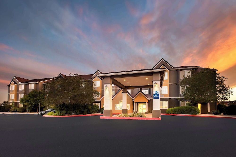 Best Western California City Inn & Suites 4 estrellas en California City