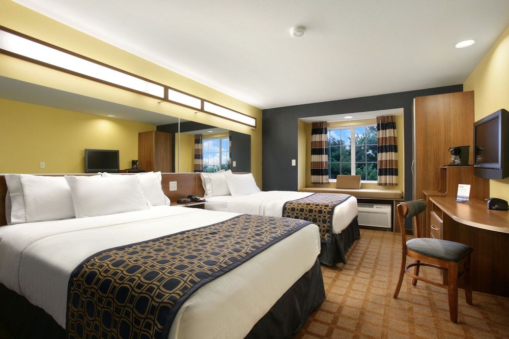 Microtel Inn & Suites by Wyndham Kearney 3 estrellas en Kearney