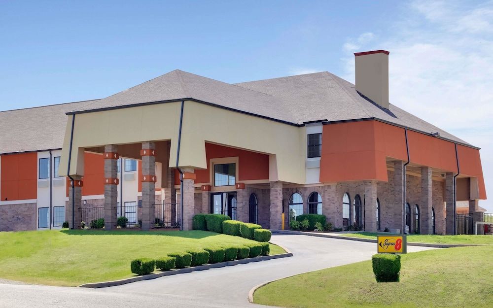 Super 8 by Wyndham Sapulpa/Tulsa Area 2 estrelas em Glenpool