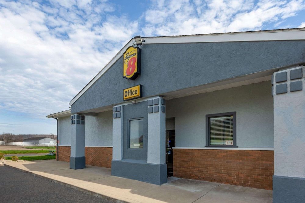 Super 8 by Wyndham Newcomerstown 2 estrellas en Newcomerstown