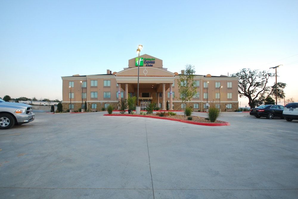 Holiday Inn Express & Suites Gonzales by IHG 3 estrelas em Gonzales
