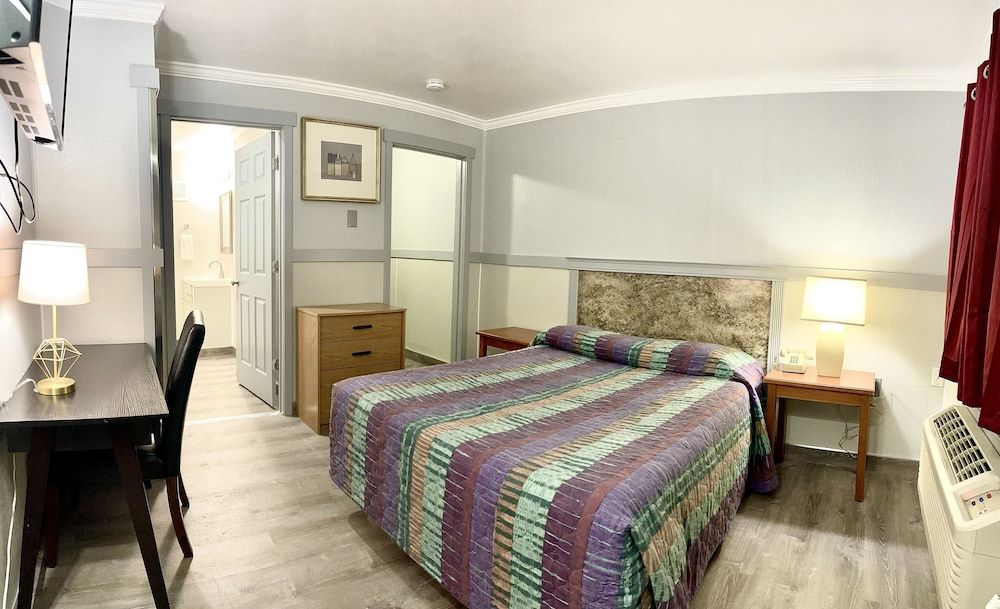 Emerald Best Motel Edmonds 3