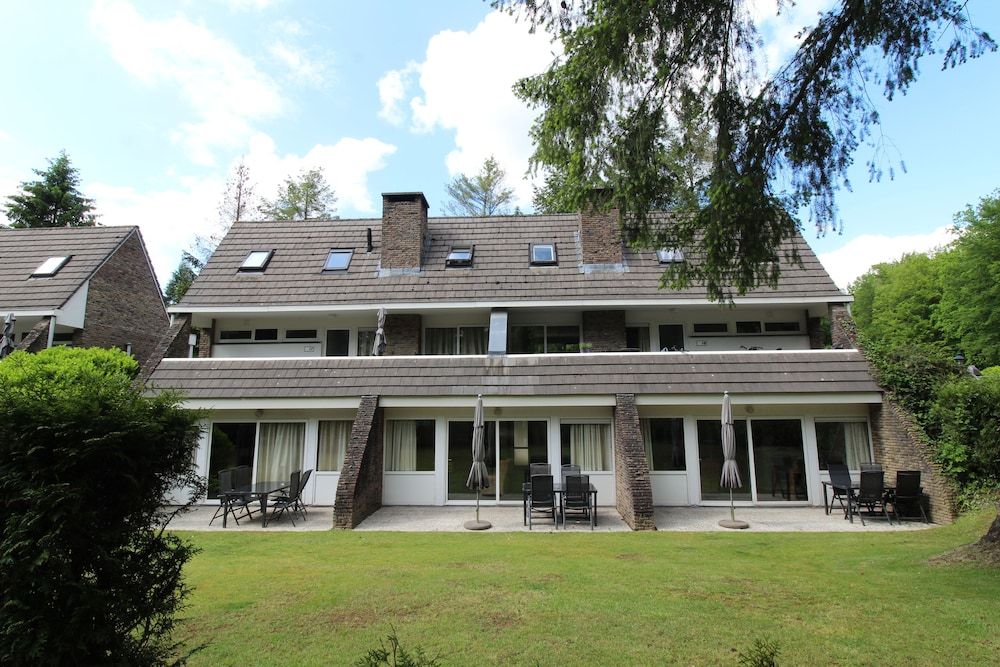 Vakantiepark De Bosrand -1 estrellas en Vaassen