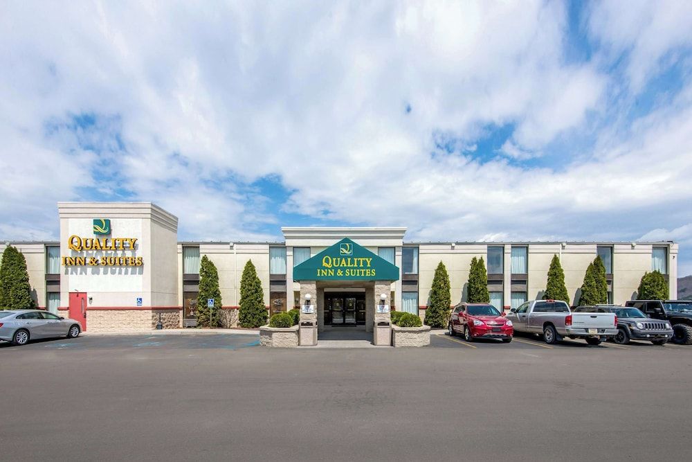 Quality Inn & Suites Mansfield 1 estrellas en Mansfield
