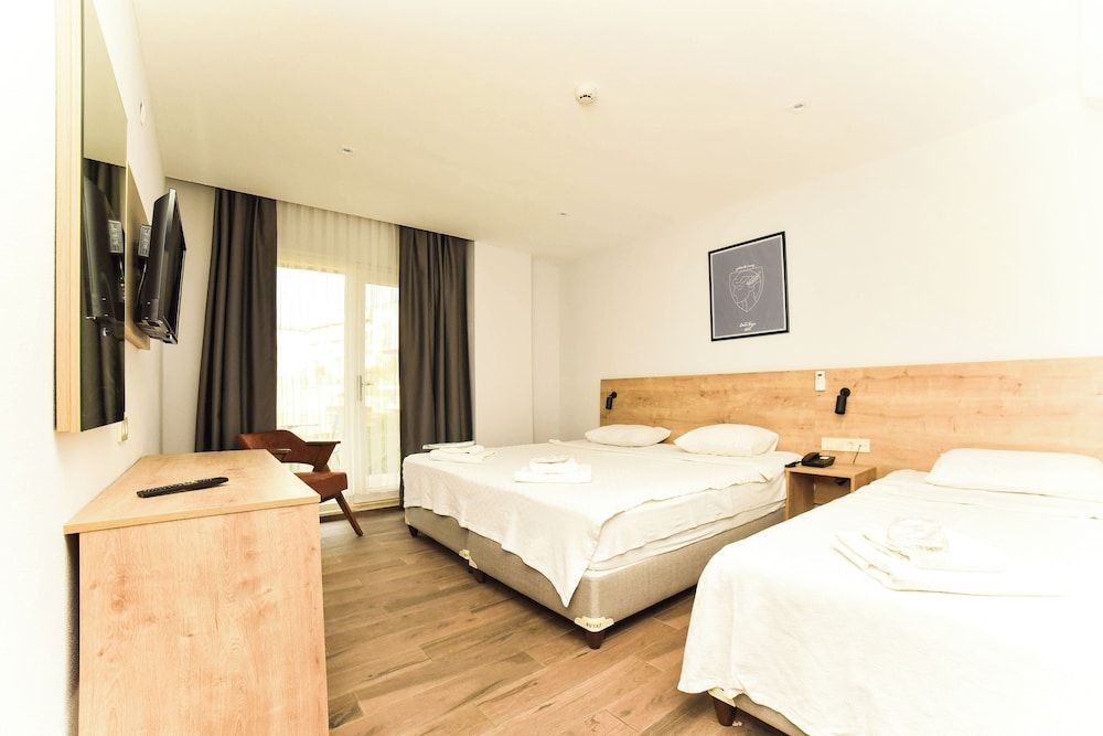 Porta Trakis Hotel 2