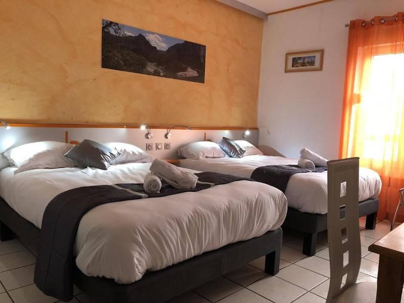 Logis Hôtel Bellevue 2