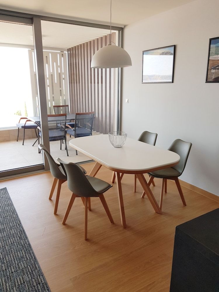Abalone Apartments 2