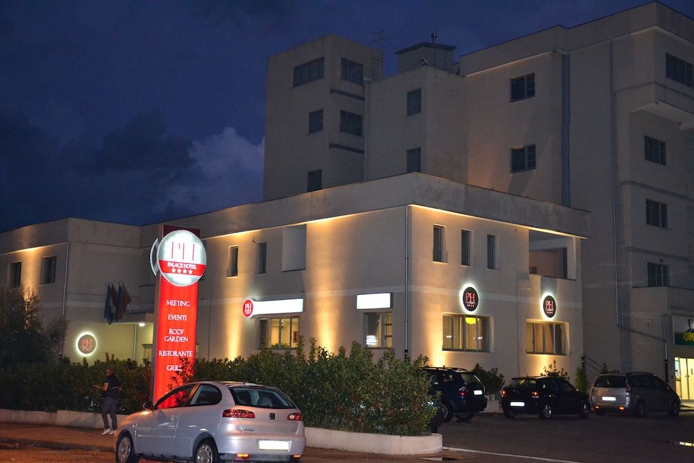 Palace Hotel 4 estrelas em Gioia Tauro