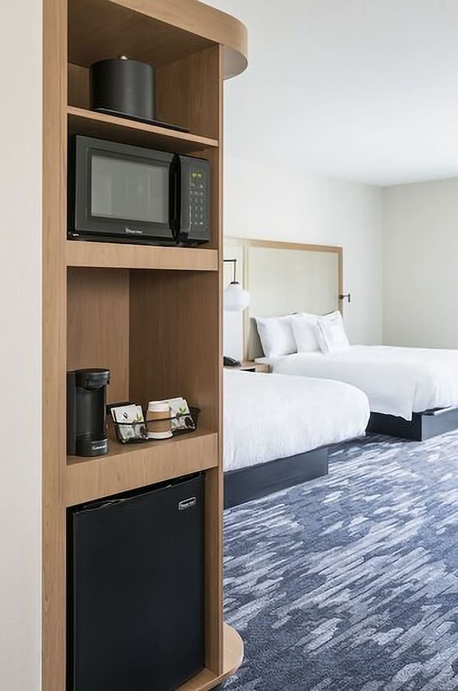 Fairfield Inn & Suites by Marriott Minneapolis North/Blaine 3