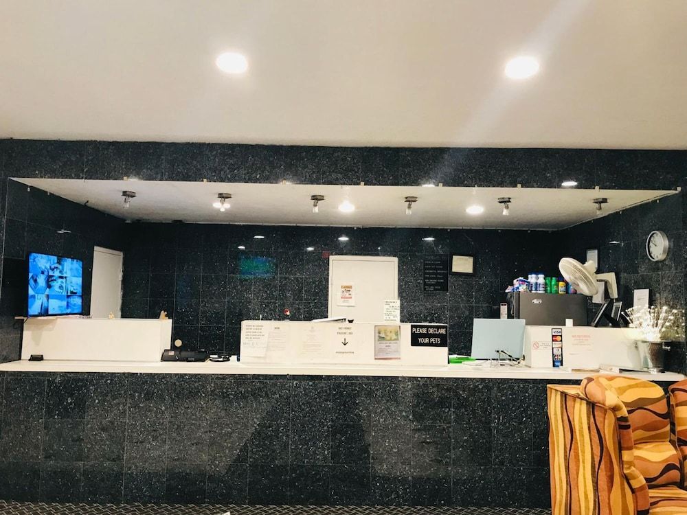 Capital Inn 3