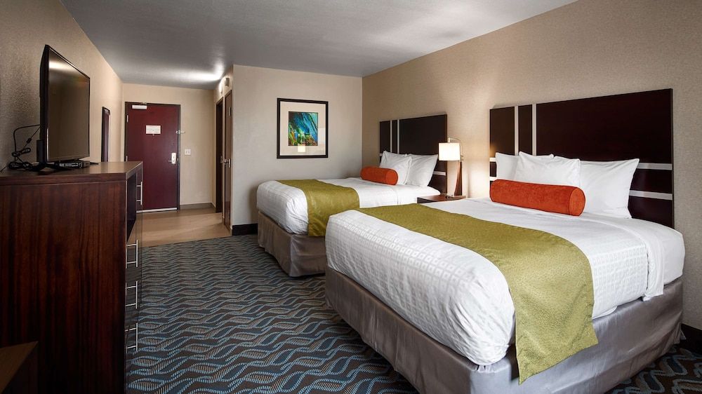 Best Western Plus Hardeeville Inn & Suites 3