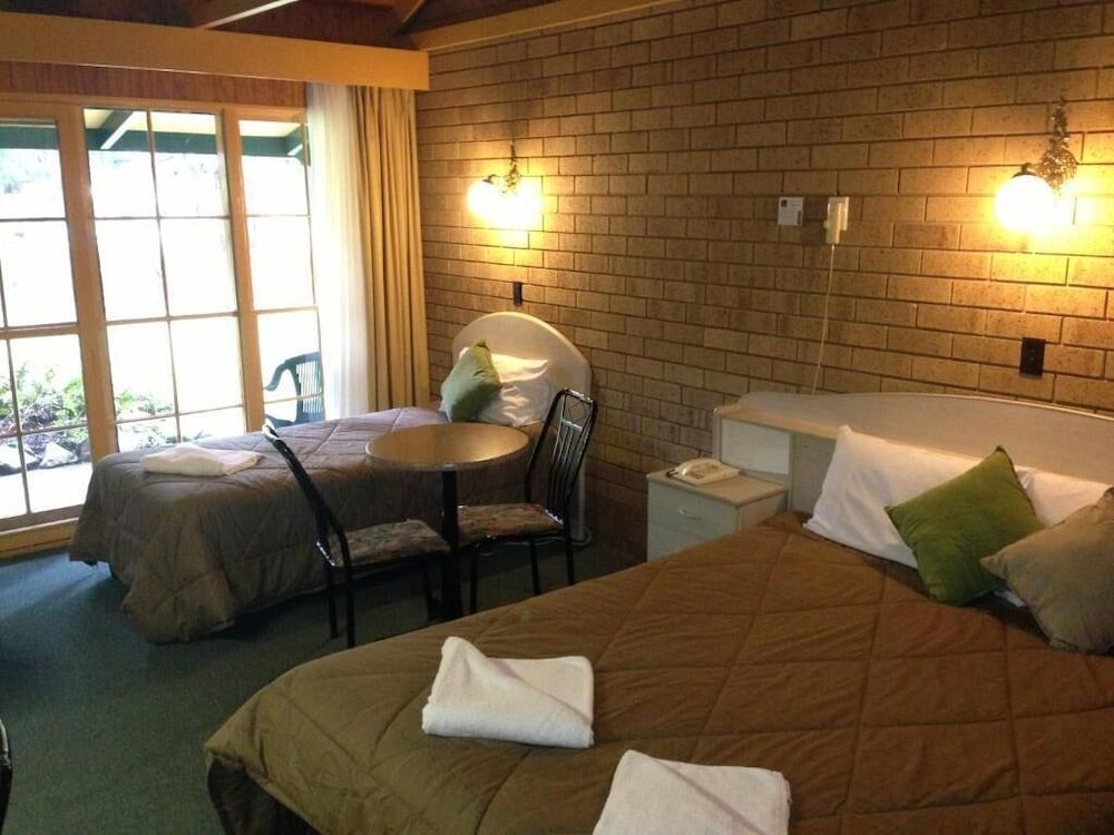 High Country Motor Inn 3.5 estrellas en Bright