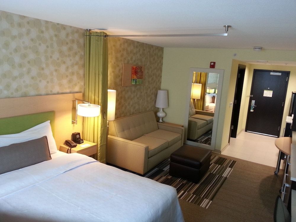 Home2 Suites by Hilton Rahway, NJ 2