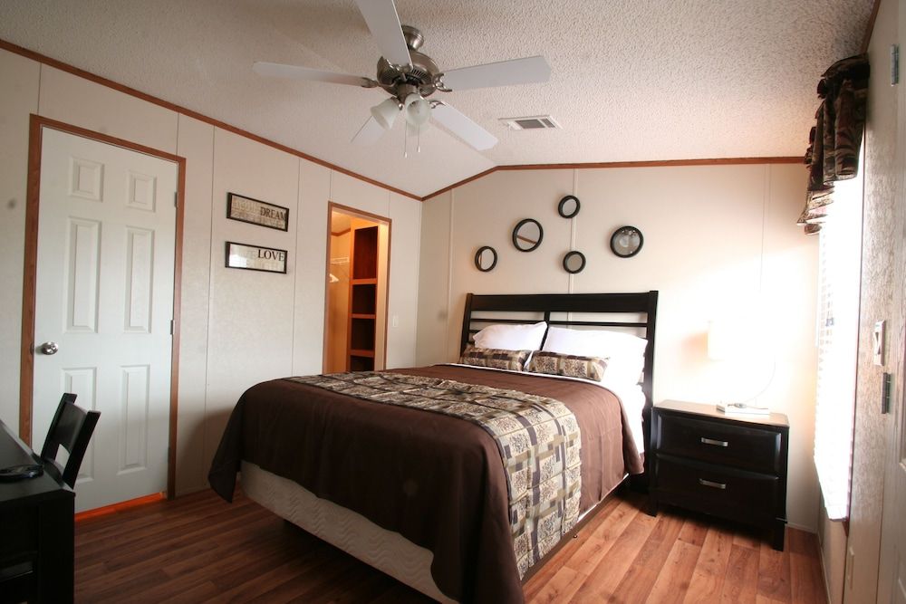 Eagle Ford Village Suites Dilley 3