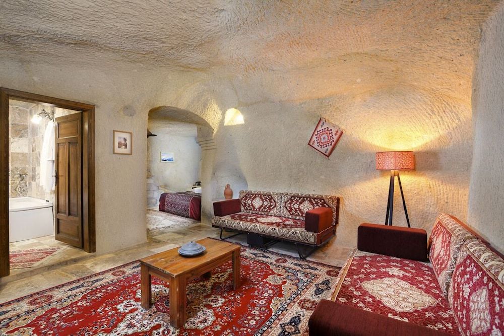 Dilek Tepesi Cave Hotel -1 estrellas en Ayvalı
