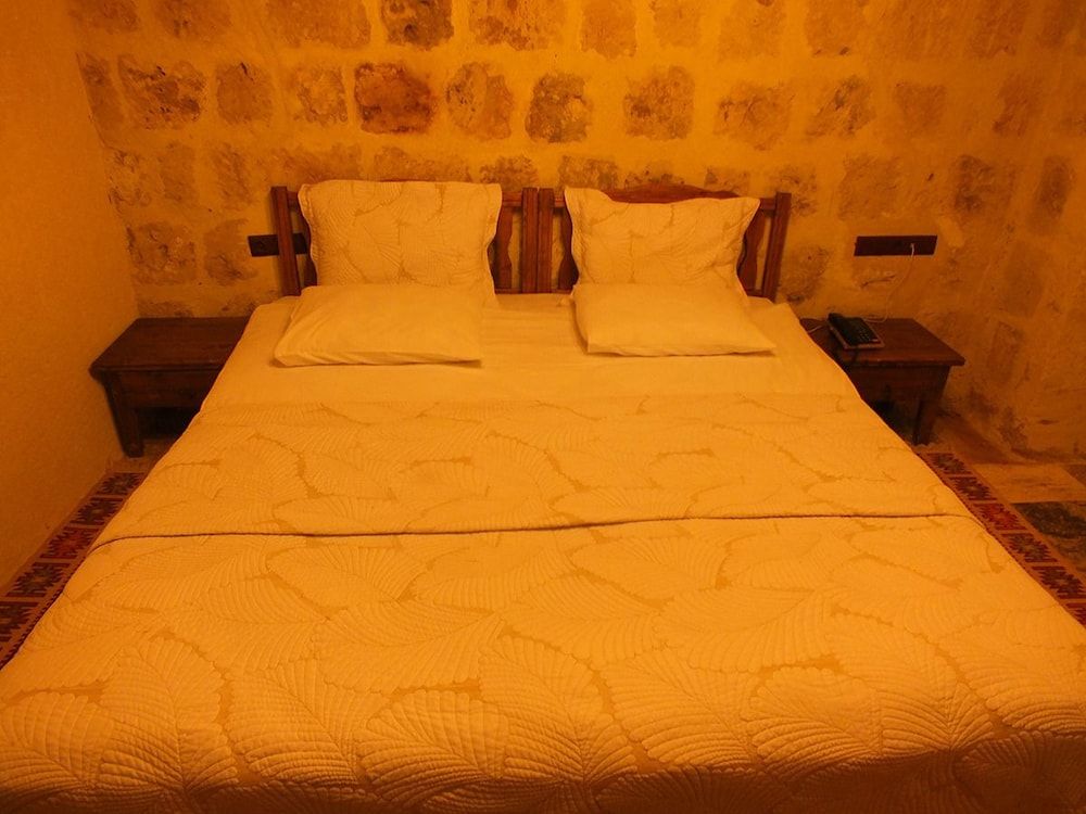 Dilek Tepesi Cave Hotel 3