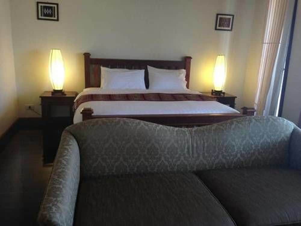 Athena Hotel 3