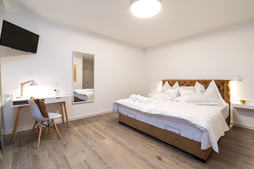 Villa Desire 2