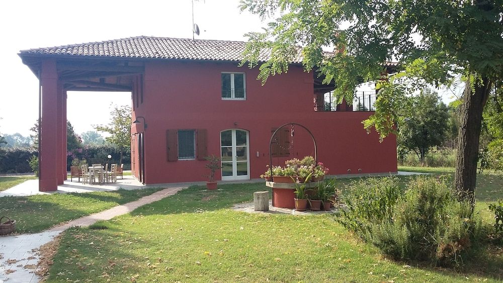B&B Santa Maria di Lorgana -1 estrellas en Minerbio
