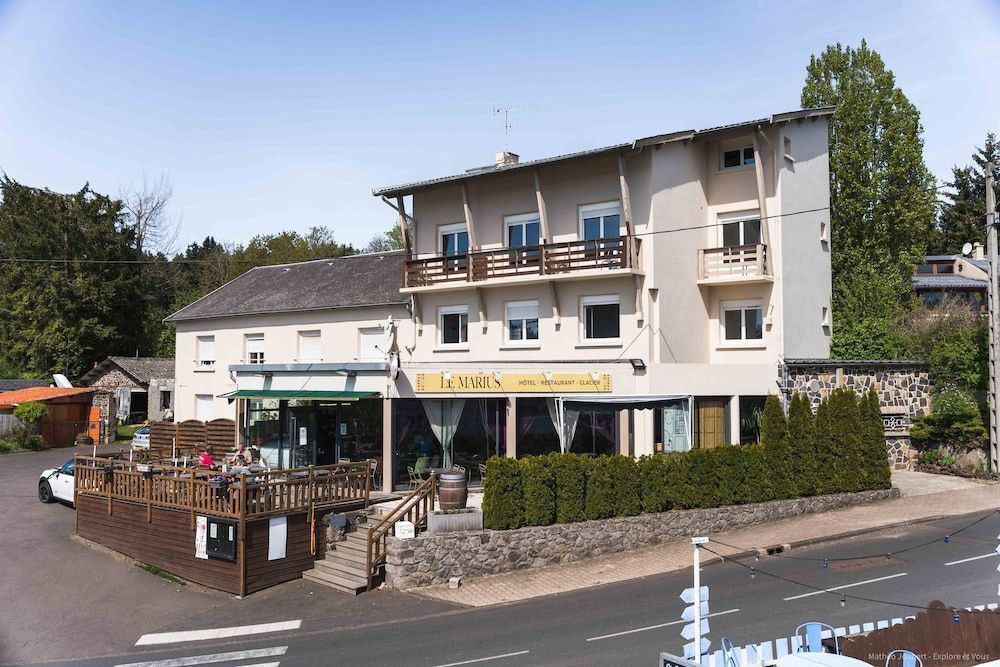 Le Marius Hotel 3 estrellas en Aydat