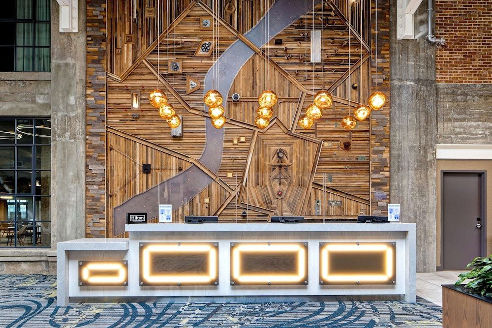 Embassy Suites by Hilton Rockford Riverfront 2
