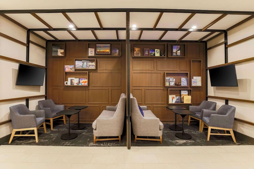 Hyatt Place Waco 3
