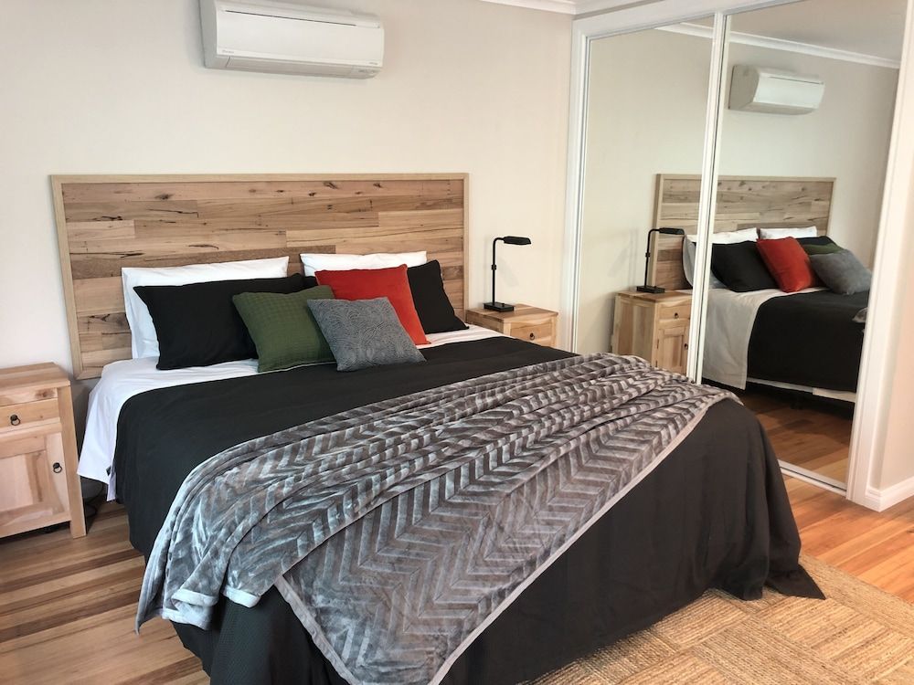 Mole Creek Hideaway 3
