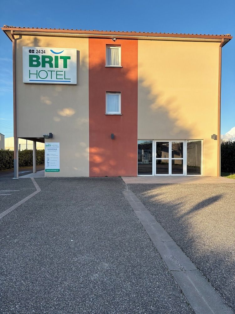 Brit Hotel Confort Villeneuve Sur Lot 3 estrellas en Bias