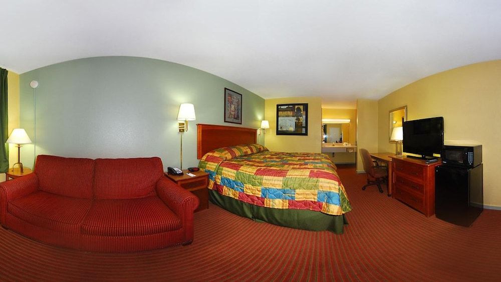 Regency Inn 2