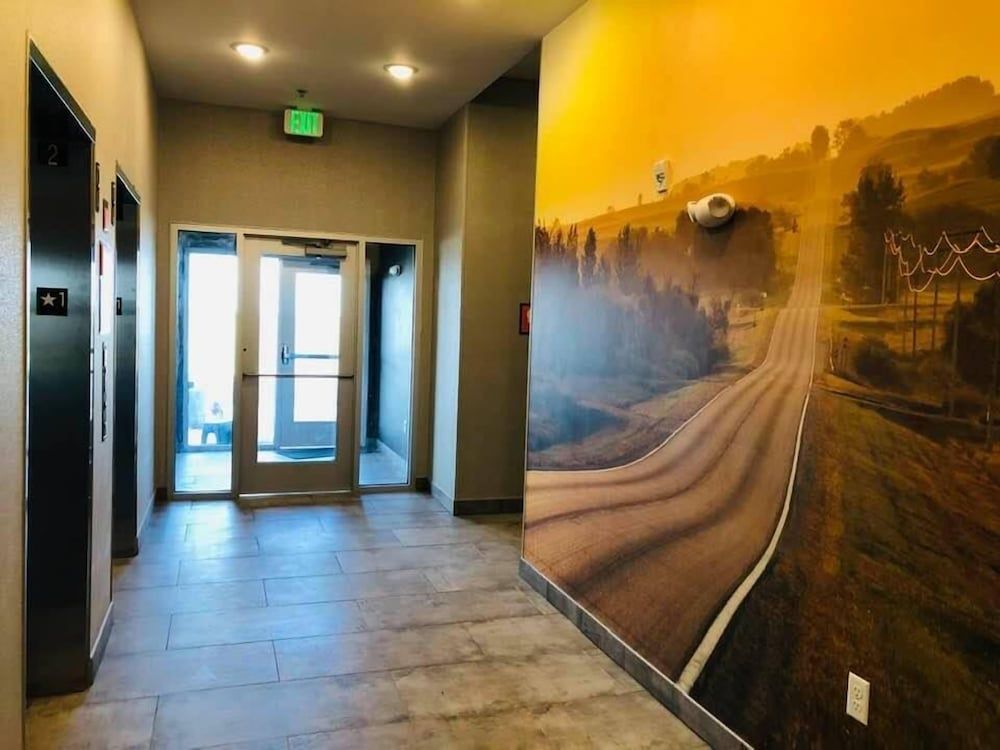 La Quinta Inn & Suites by Wyndham Limon 2
