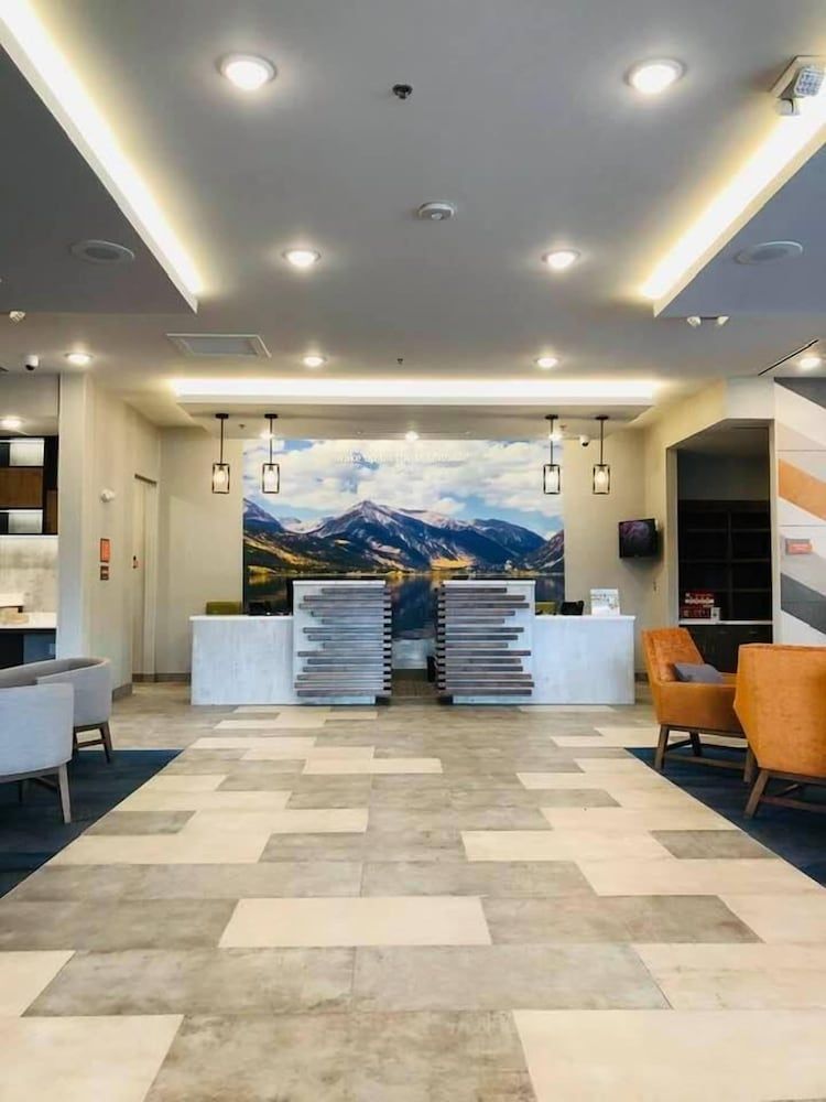 La Quinta Inn & Suites by Wyndham Limon 3