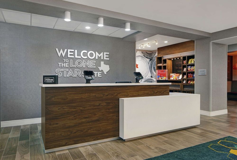 Hampton Inn Weslaco 3