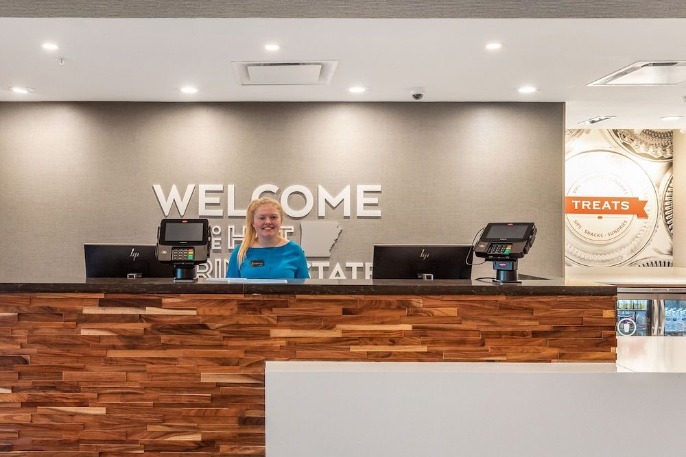 Hampton Inn Batesville 2
