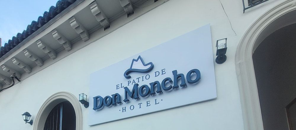 Hotel El Patio de Don Moncho -1 estrellas en Nueva San Salvador