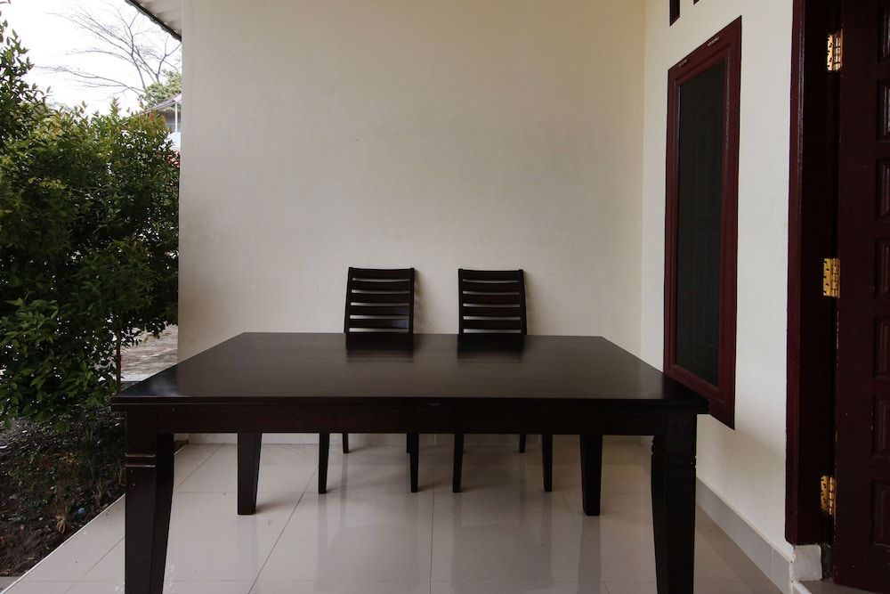 OYO 1694 Pariban Homestay 3