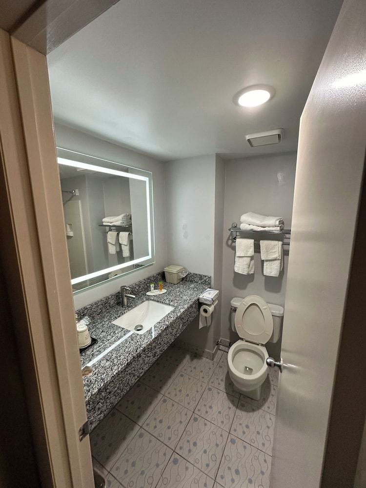 Aderi Hotel Niantic 3 estrelas em Niantic