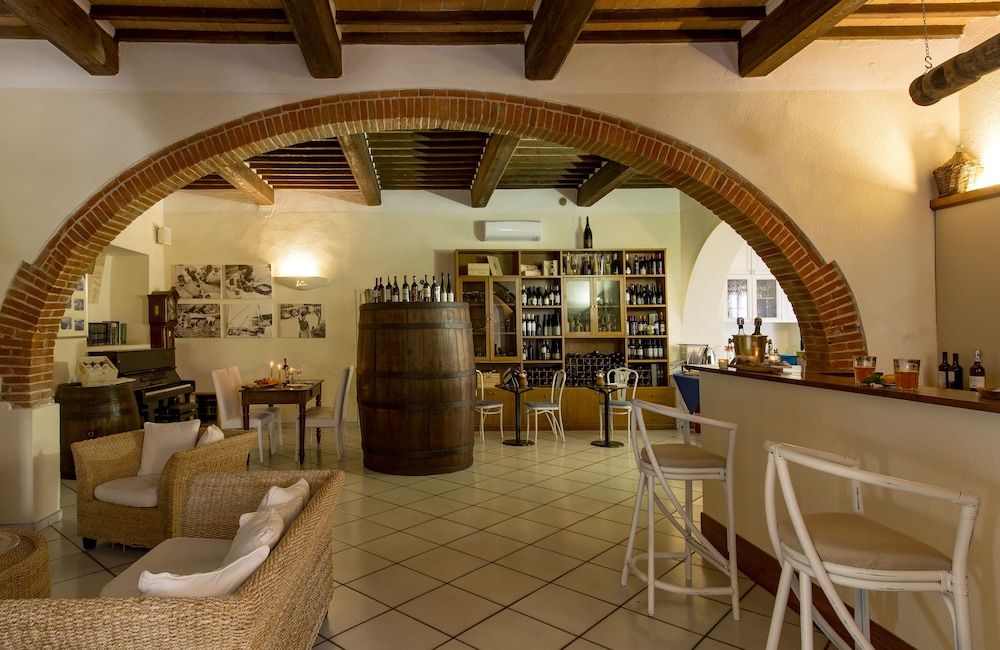 Hotel Corallo 3 estrellas en Pomonte