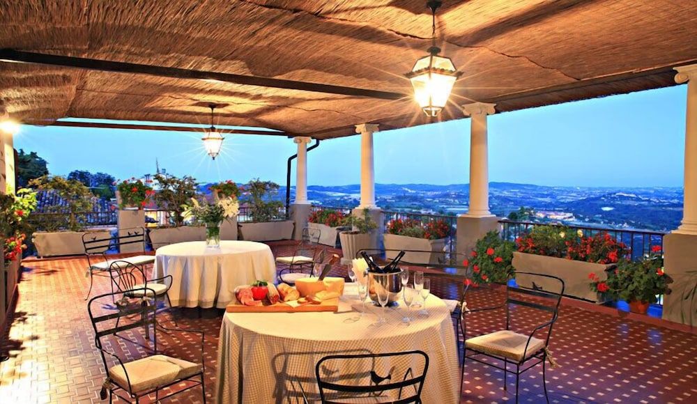 Albergo Cannon D'Oro 3 estrellas en Cocconato