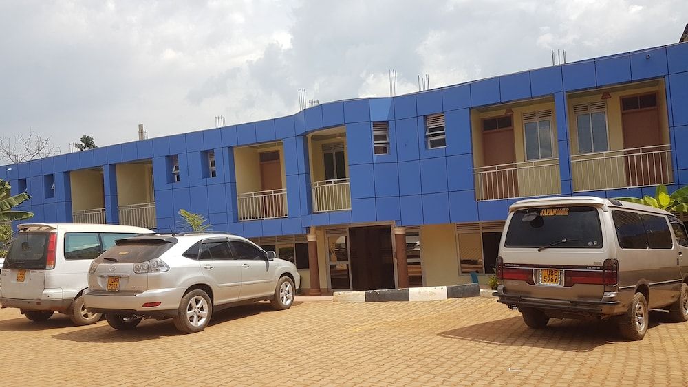 New Highway Hotel 2 estrellas en Mityana