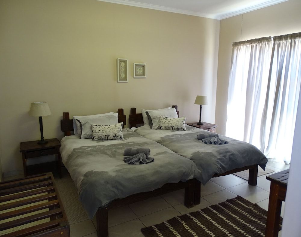 Eden Self Catering Chalets 3