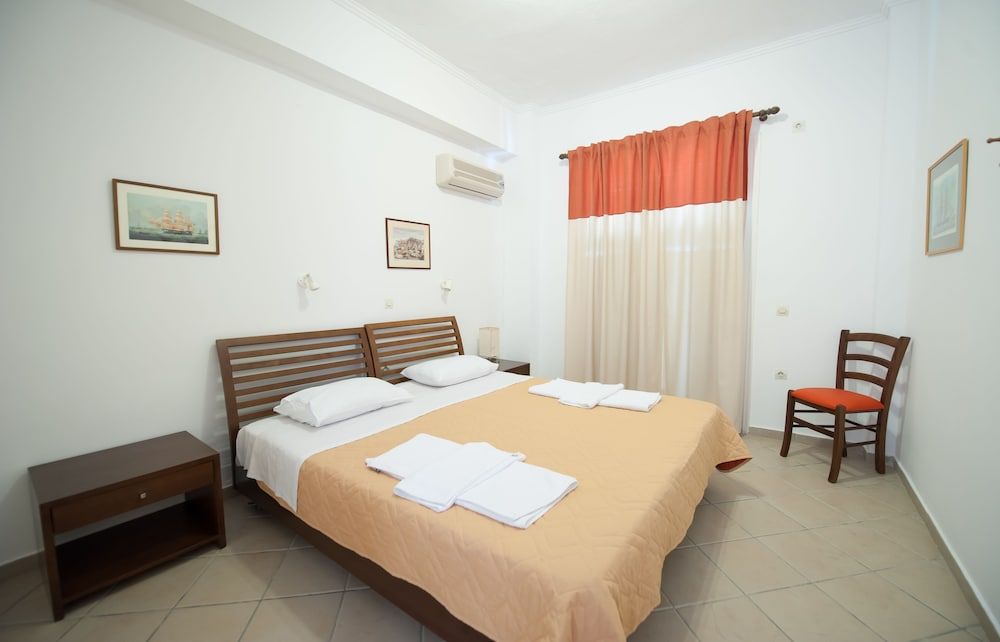 Zarkadis Beach Apartments 3
