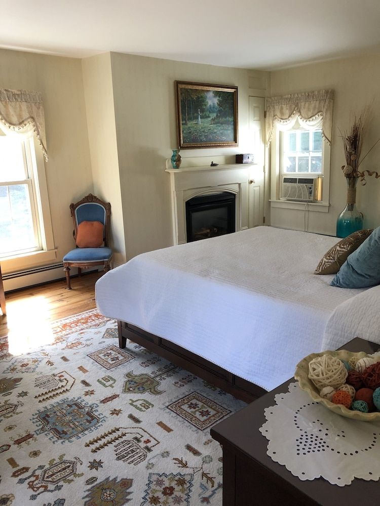 Aiken Manor B&B 2