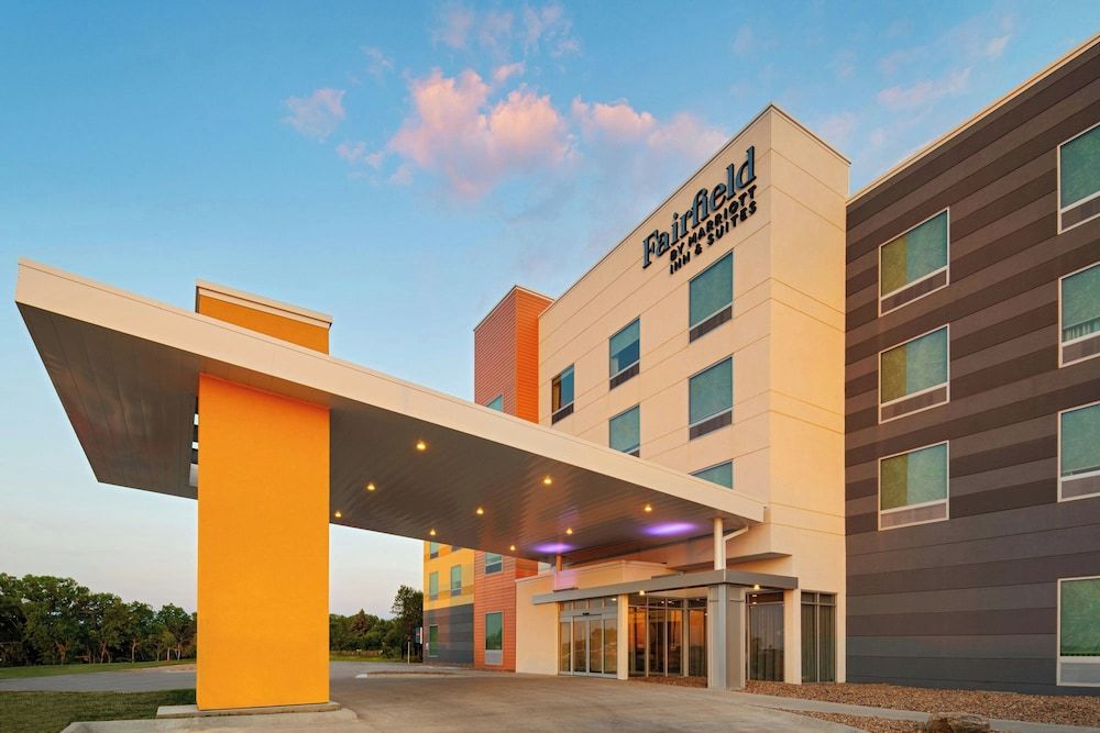 Fairfield Inn & Suites by Marriott Lincoln Crete 3 estrellas en Crete