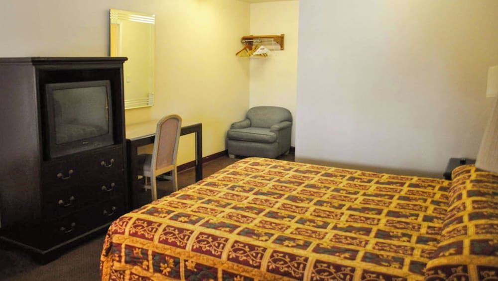 California Suites Motel 2