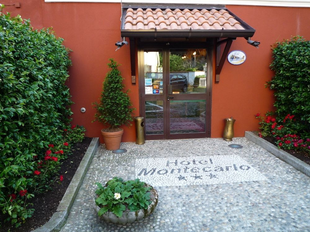 Hotel Montecarlo 3 estrellas en Castellanza