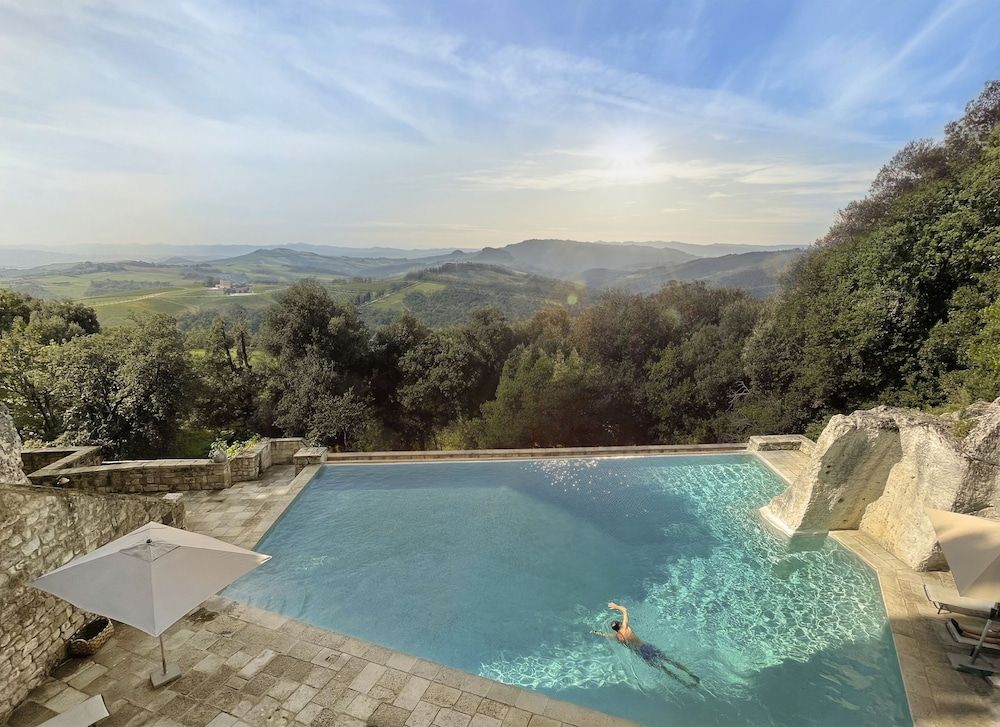 Borgo Pignano Volterra Tuscany -1 estrellas en Pignano