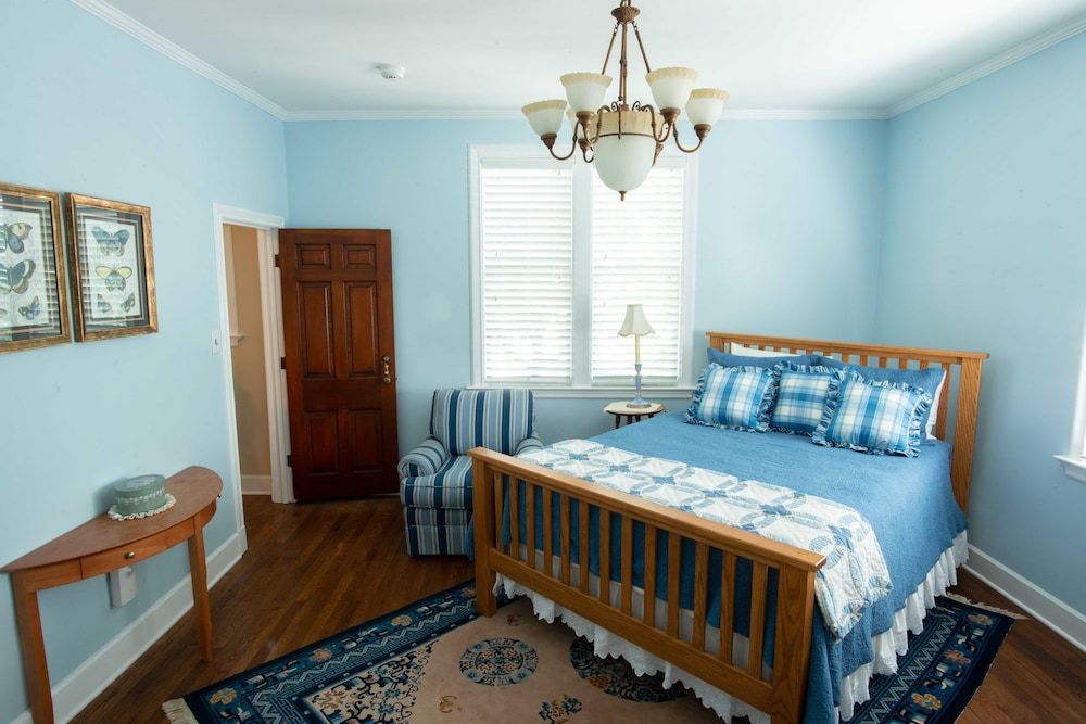 Valparaiso Inn Bed & Breakfast 3