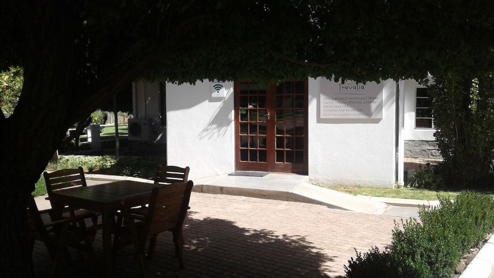 Travalia Guest Farm 2