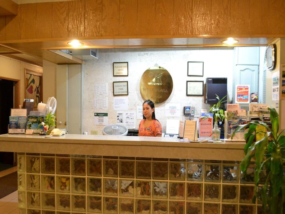 West Plaza Hotel Desekel 3